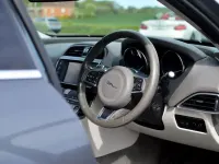 Używany Jaguar XE Prestige 250 KM (183 kW) 2018 Szary Sedan/Limuzyna