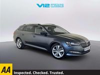 Usado Skoda Superb SE L 150 CV (110 kW) 2020 Gris Familiar