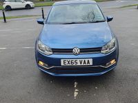 Begagnad VW Polo SE 2015 Blå Halvkombi