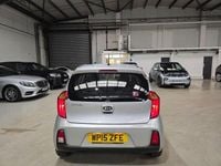 Used Kia Picanto 84 HP (61 kW) 2015 Silver Hatchback
