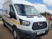 Usado Ford Transit 130 HP (95 kW) 2019 Branco Van