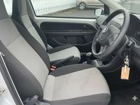 Used Skoda Citigo SE 60 HP (44 kW) 2012 Silver Hatchback