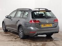 Usado VW Golf VII SE 150 HP (110 kW) 2018 Cinzento Carrinha
