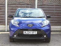 Used Toyota Aygo X 72 HP (52 kW) 2024 Blue SUV