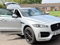 Second-hand Jaguar F-Pace R-Sport 180 CP (132 kW) 2018 Argintiu SUV