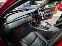 Used Jaguar XF Sportbrake S 300 HP (220 kW) 2019 Red Estate