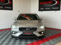 Used Volvo V60 CC Plus 190 HP (139 kW) 2019 Silver Estate