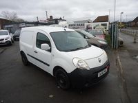Used Renault Kangoo 85 HP (62 kW) 2011 White MPV