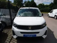 New Vauxhall Combo S 100 HP (73 kW) 2025 White MPV