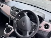 Used Hyundai i10 67 HP (49 kW) 2014 Silver Hatchback
