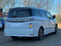 Used Nissan Elgrand Premium Edition 2023 White MPV