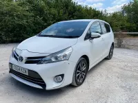 Used Toyota Verso 112 HP (82 kW) 2014 White MPV