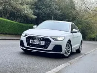 Usado Audi A1 Sportback Sport 116 HP (85 kW) 2018 Branco Citadino