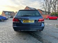 Begagnad Mercedes E220 SE 2015 Blå Kombi