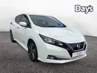 Used Nissan Leaf Tekna 110 kW (150 HP) 2019 White Hatchback