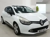 Used Renault Clio Dynamique 90 HP (66 kW) 2013 White Hatchback