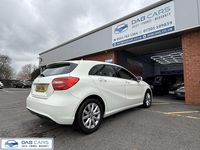 Used Mercedes A180 SE 122 HP (89 kW) 2014 White Hatchback