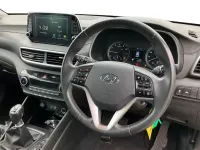 Used Hyundai Tucson SE 132 HP (97 kW) 2018 White SUV