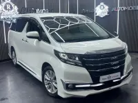 Used Toyota Alphard 2024 White MPV