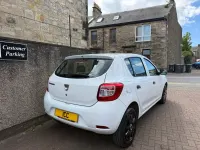 Begagnad Dacia Sandero Ambiance 75 HK (55 kW) 2016 Vit Halvkombi
