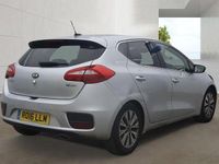 Used Kia Ceed 134 HP (98 kW) 2016 Silver Hatchback