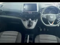 Used Vauxhall Combo 100 HP (73 kW) 2020 Blue MPV