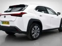 Used Lexus UX 300e 150 kW (204 HP) 2024 White SUV