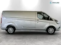 Used Ford Transit Custom Limited 130 HP (95 kW) 2023 Silver Van