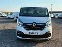 Used Renault Trafic 2019 Silver MPV