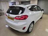 Usado Ford Fiesta Titanium 100 HP (73 kW) 2017 Branco Citadino