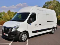 Used Nissan Interstar Tekna 180 HP (132 kW) 2024 White Van