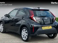 Usado Toyota Aygo X PURE 72 CV (52 kW) 2025 SUV