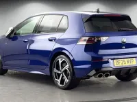 Used VW Golf VIII R 333 HP (244 kW) 2025 Lapiz blue Hatchback
