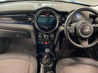 Used Mini Cooper Classic 134 HP (98 kW) 2022 Blue Hatchback