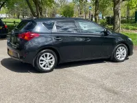 Used Toyota Auris 90 HP (66 kW) 2013 Black Hatchback