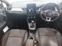 Used Renault Captur Version S 100 HP (73 kW) 2020 Red SUV