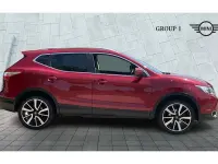 Used Nissan Qashqai Tekna 130 HP (95 kW) 2017 Red SUV