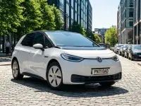 Used VW ID.3 Pro 106 kW (145 HP) 2021 White Hatchback
