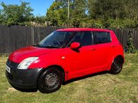 Begagnad Suzuki Swift GL 92 HK (67 kW) 2005 Röd Halvkombi