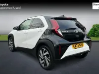 Used Toyota Aygo X 72 HP (52 kW) 2025 White SUV