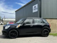 Used Mini Cooper Countryman 122 HP (89 kW) 2011 Black SUV