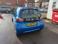 Used Toyota Aygo 68 HP (50 kW) 2011 Blue Hatchback