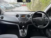 Used Hyundai i10 SE 87 HP (63 kW) 2017 Blue Hatchback