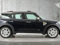 Usado Mini Cooper S Countryman Exclusive 219 HP (161 kW) 2022 Preto SUV