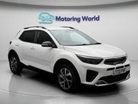 Used Kia Stonic GT-Line 120 HP (88 kW) 2022 White SUV