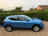 Used Nissan Qashqai Acenta Premium 2019 Blue SUV
