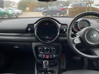 Used Mini Cooper Clubman Classic 134 HP (98 kW) 2022 Red Estate