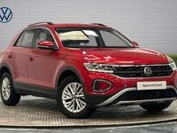 Used VW T-Roc Life 110 HP (80 kW) 2023 Red SUV