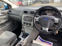 used Ford Focus 1.6 Zetec S Hatchback 5dr Petrol Manual (157 g/km, 113 bhp)