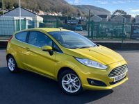 Used Ford Fiesta Zetec 82 HP (60 kW) 2015 Yellow Hatchback